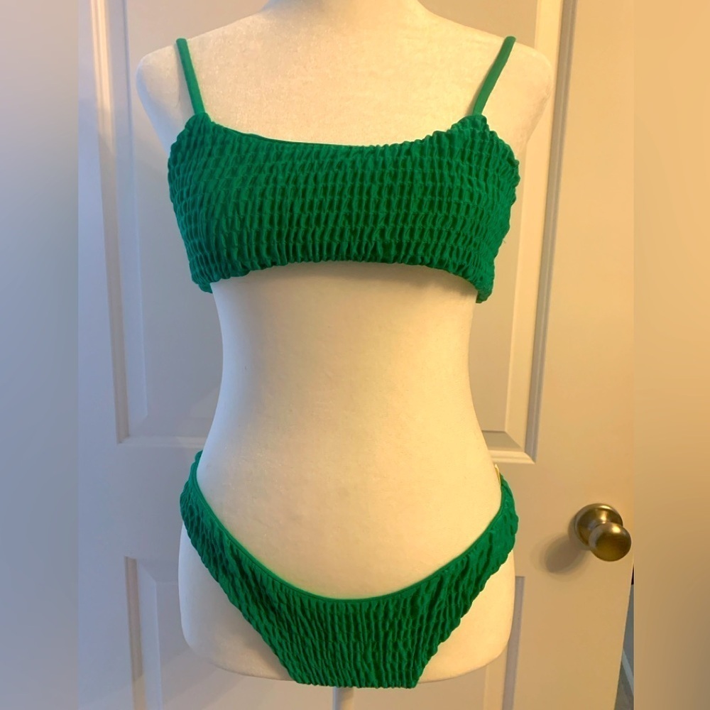 Zaful Sexy Green Two Piece Bikini, Pleated Stretch Elastic Material, EUC, Size 4